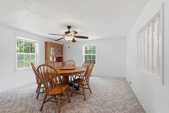 1031 Laurelwood Dr, Jamestown, TN 38556