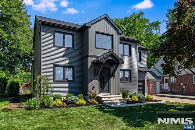 17-19 Berdan Avenue, Fair Lawn, NJ 07410
