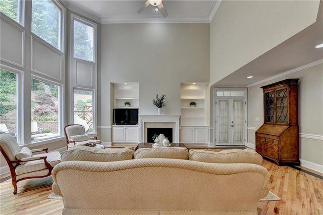 5283 Whitehaven Park Lane SE, Mableton, GA 30126