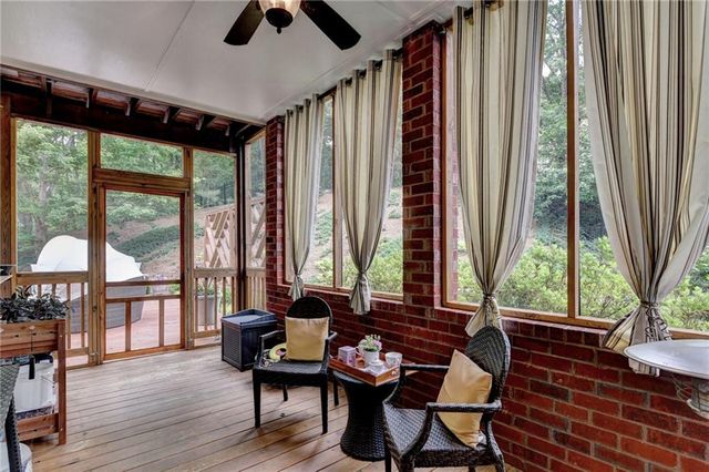 5283 Whitehaven Park Lane SE, Mableton, GA 30126