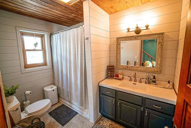 12893 Fieldcrest Road, Sparta, WI 54656