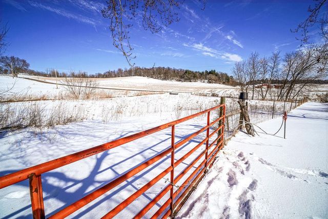 12893 Fieldcrest Road, Sparta, WI 54656