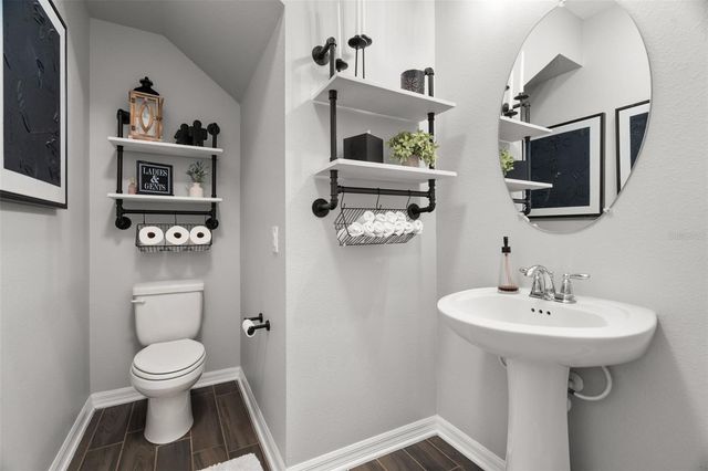 1216 MULTIFLORA LOOP, Lutz, FL 33558