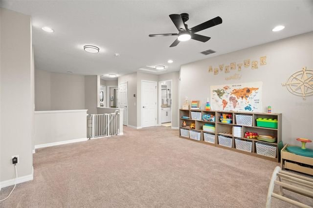 1216 MULTIFLORA LOOP, Lutz, FL 33558