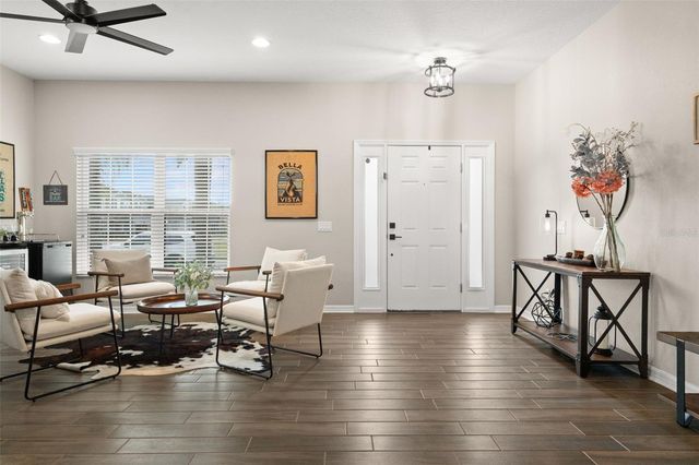 1216 MULTIFLORA LOOP, Lutz, FL 33558