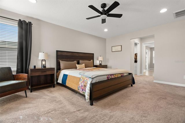 1216 MULTIFLORA LOOP, Lutz, FL 33558