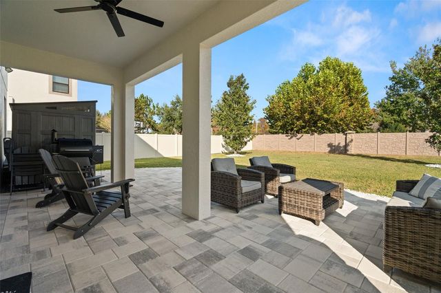 1216 MULTIFLORA LOOP, Lutz, FL 33558