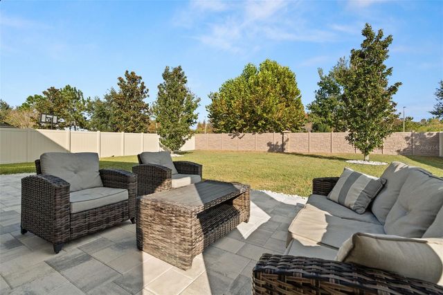 1216 MULTIFLORA LOOP, Lutz, FL 33558