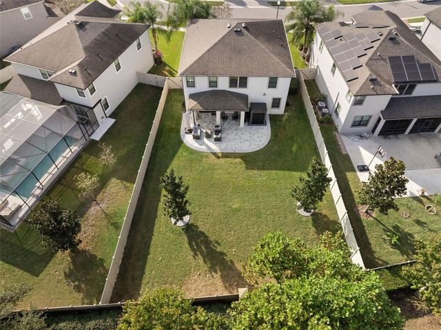 1216 MULTIFLORA LOOP, Lutz, FL 33558