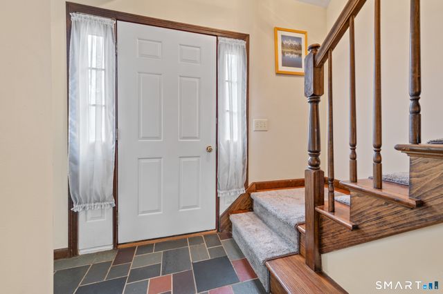 31 Uncas Drive, Hebron, CT 06231