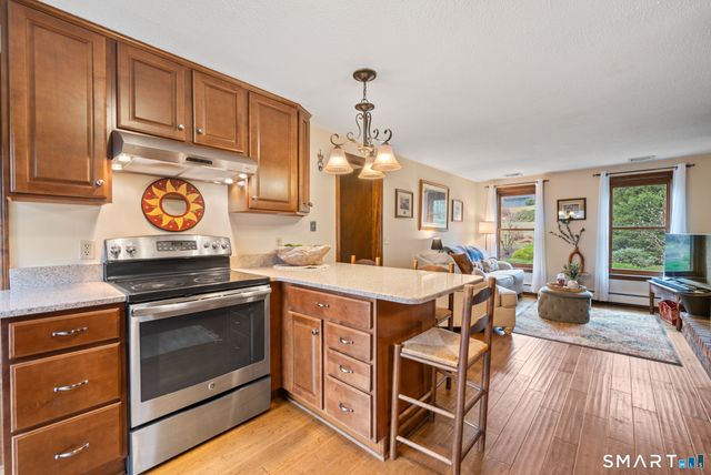 31 Uncas Drive, Hebron, CT 06231