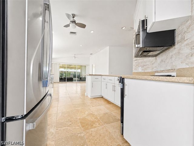 28869 Vermillion LN, Bonita Springs, FL 34135