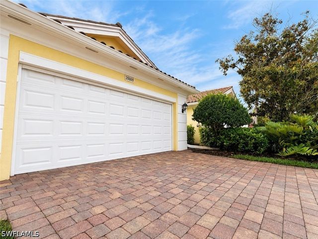 28869 Vermillion LN, Bonita Springs, FL 34135