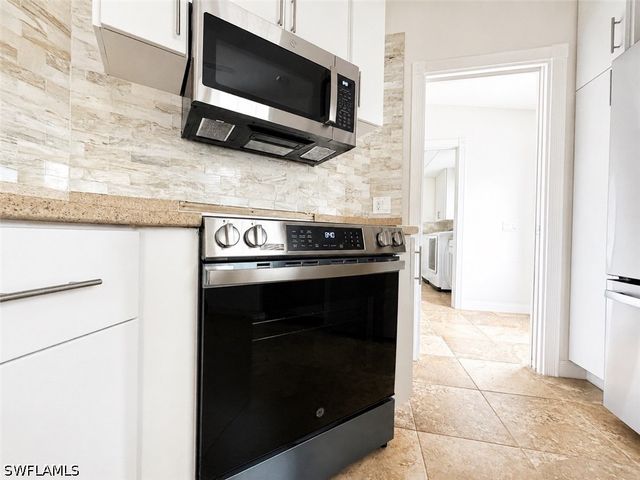 28869 Vermillion LN, Bonita Springs, FL 34135
