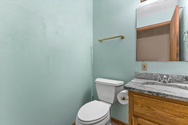 18525 Brookridge DRIVE, Brookfield, WI 53045