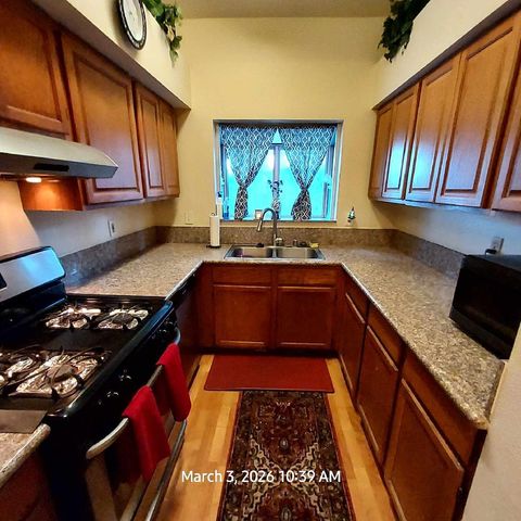 4261 taylor St, Sacramento, CA 95838