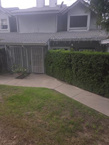 4261 taylor St, Sacramento, CA 95838