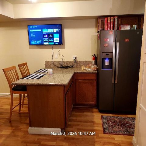 4261 taylor St, Sacramento, CA 95838