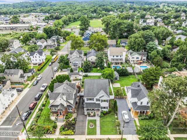 83 Center Avenue, Atlantic Highlands, NJ 07716