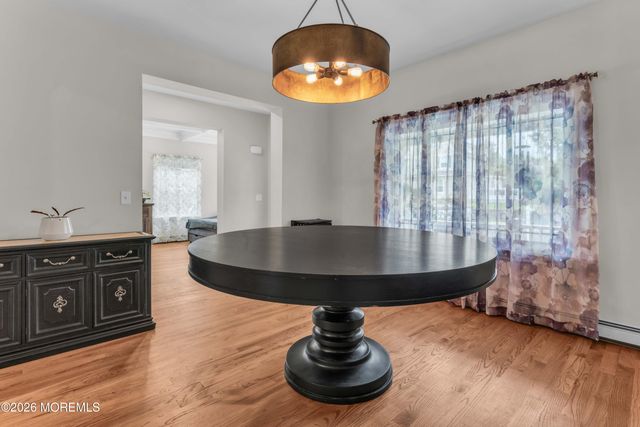 83 Center Avenue, Atlantic Highlands, NJ 07716