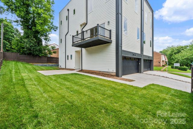 129 French Street B, Charlotte, NC 28216