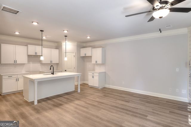 15 Crest Drive 1, Hartwell, GA 30643