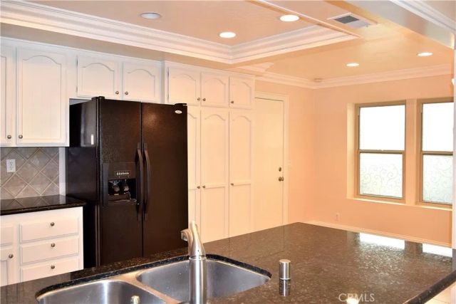 16 Creekwood, Irvine, CA 92604