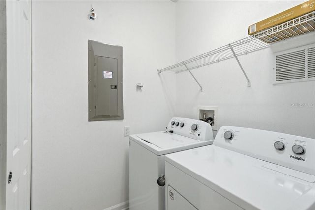 7903 SEMINOLE BOULEVARD 2305, Seminole, FL 33772