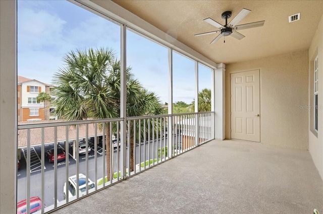 7903 SEMINOLE BOULEVARD 2305, Seminole, FL 33772