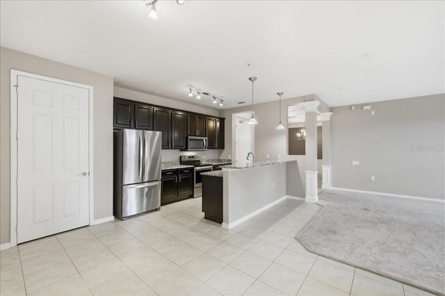7903 SEMINOLE BOULEVARD 2305, Seminole, FL 33772