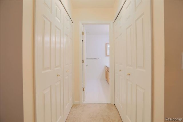 16768 Pearlcreek Court, Macomb, MI 48042