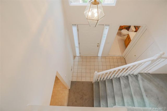 16768 Pearlcreek Court, Macomb, MI 48042