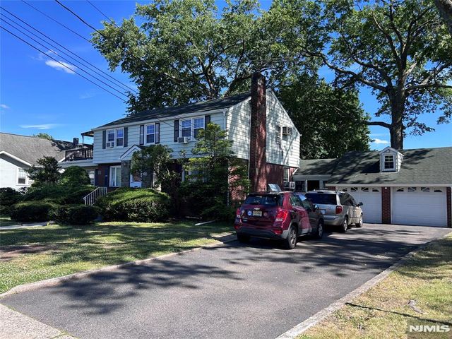 126 Parker Avenue, Hawthorne, NJ 07506
