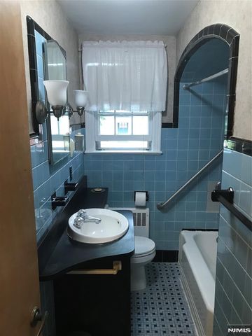 126 Parker Avenue, Hawthorne, NJ 07506
