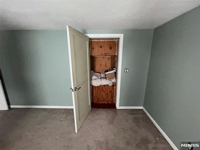 126 Parker Avenue, Hawthorne, NJ 07506