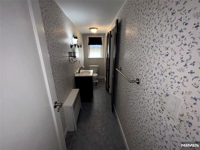 126 Parker Avenue, Hawthorne, NJ 07506