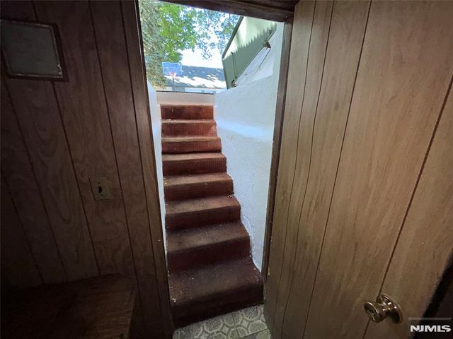 126 Parker Avenue, Hawthorne, NJ 07506