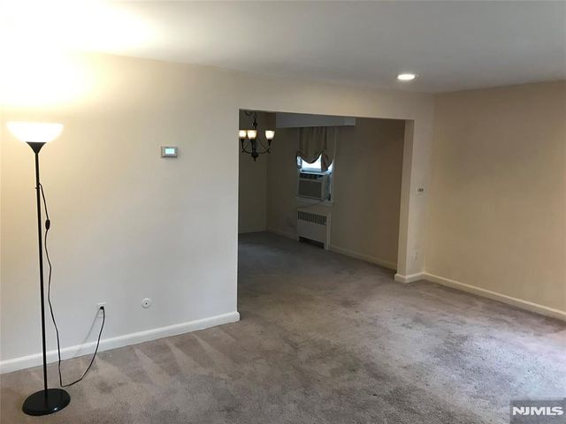 126 Parker Avenue, Hawthorne, NJ 07506