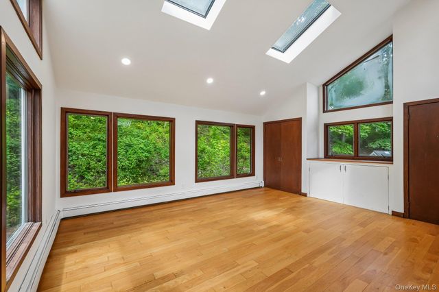 736 Route 9W S, Nyack, NY 10960