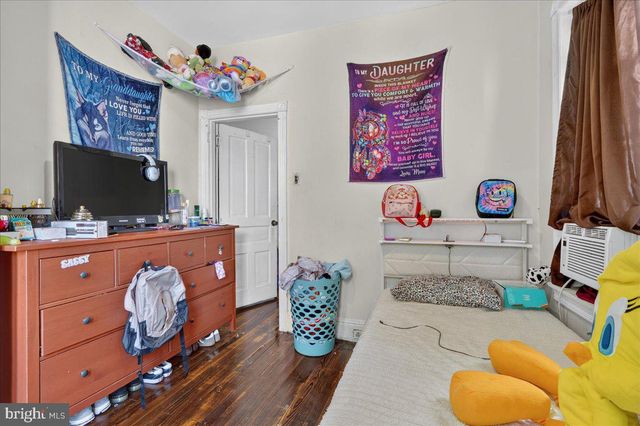 3104 EMERALD ST, Philadelphia, PA 19134
