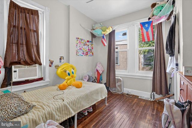 3104 EMERALD ST, Philadelphia, PA 19134