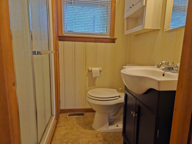 274 Edgewater Road, Inman, SC 29349