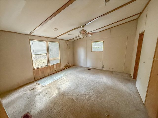 19735 MCCALL ROAD, Altoona, FL 32702