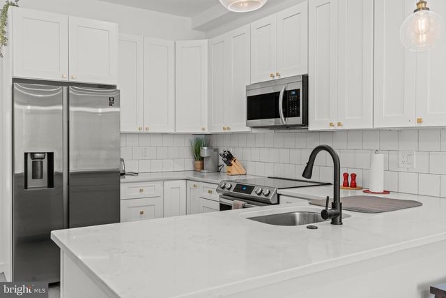 1735 S 23RD ST, Philadelphia, PA 19145