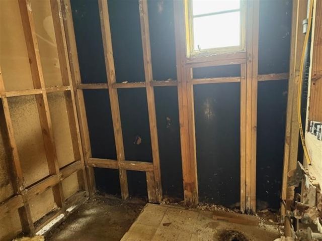 2405 Gardenia Street, Lake Charles, LA 70601