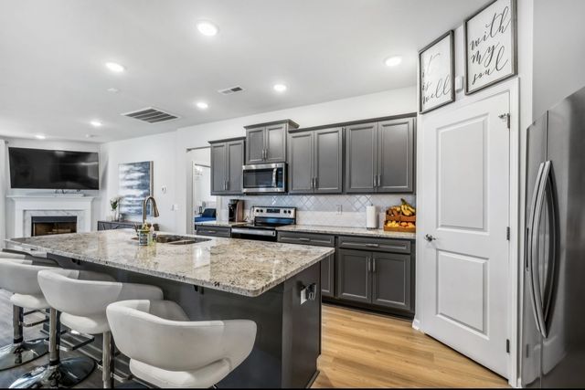 2938 Campanella Dr, Murfreesboro, TN 37128