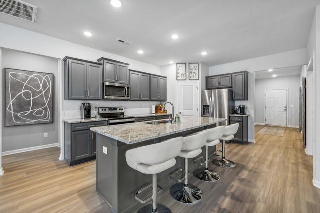 2938 Campanella Dr, Murfreesboro, TN 37128
