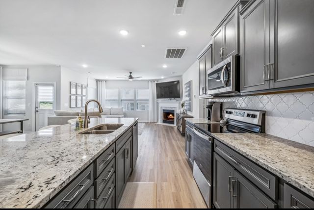2938 Campanella Dr, Murfreesboro, TN 37128
