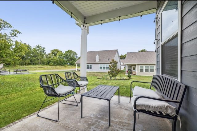2938 Campanella Dr, Murfreesboro, TN 37128