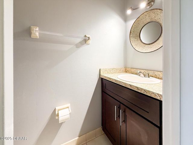 201 Orange Grove Drive B, Ormond Beach, FL 32174